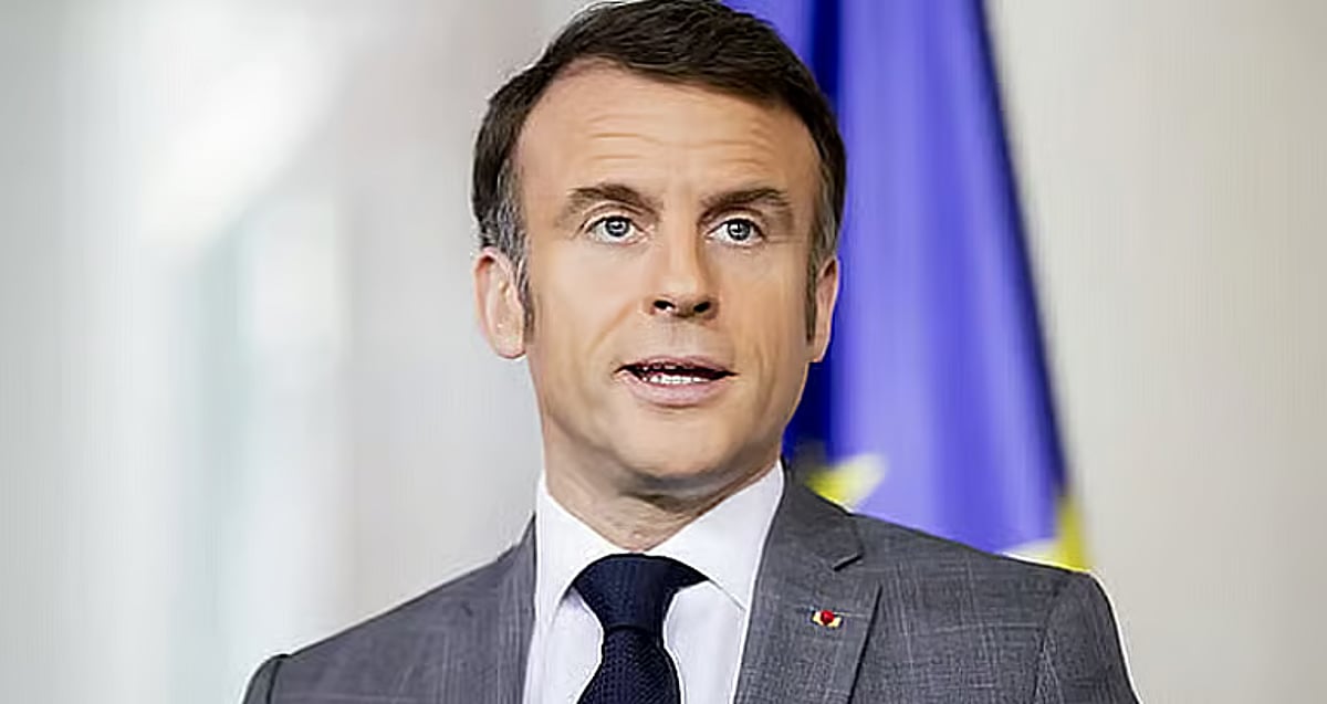 ماكرون: يجب احترام حرية الملاحة في مضيق هرمز