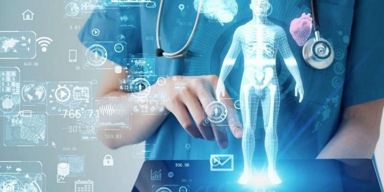 من المطبخ إلى صناعة المجسمات الطبية.. قصة مختصة في الابتكار بالتعليم الطبي