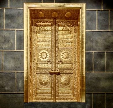 نموذج لباب الكعبة يزيّن متحف القرآن بحي حراء الثقافي