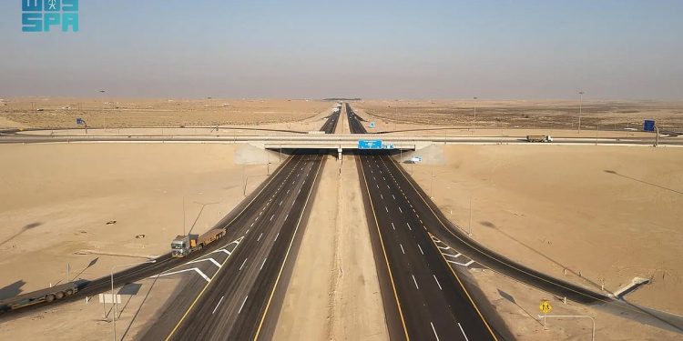 «هيئة الطرق»: شبكة الطرق البرية تعزز الحركة اللوجستية بين المملكة ودول مجلس التعاون