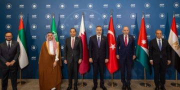 وزير الخارجية يشارك باجتماعين بشأن غزة في أنطاليا