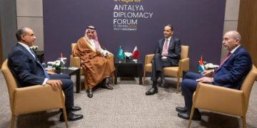 وزير الخارجية يشارك في الاجتماع التشاوري بشأن غزة في أنطاليا