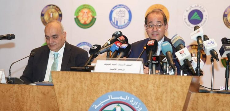 وزير المالية المصري: نبرم سنويا عقود تحوط على 50%؜ بشأن احتياجاتنا من المواد البترولية  
