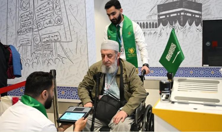 كوادر سعودية في إسطنبول.. منظومة متكاملة تُيسّر رحلة الحجاج عبر مبادرة طريق مكة