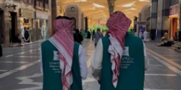 "التجارة" تواصل جولاتها الرقابية والتموينية في المدينة المنورة تزامنًا مع توافد ضيوف الرحمن