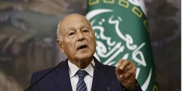 «أبو الغيط»: إغلاق مضيق هرمز أدخل الاقتصاد العالمي في أزمة ممتدة