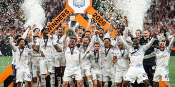 أستون فيلا الإنجليزي يحرز لقب الدوري الأوروبي للمرة الثانية في تاريخه