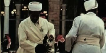 أغوات الحرمين الشريفين.. مَن هم؟ وهل انتهت وظيفتهم؟