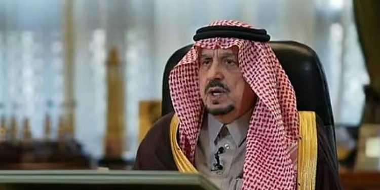 أمير منطقة الرياض ونائبه يستقبلان المهنئين بعيد الأضحى