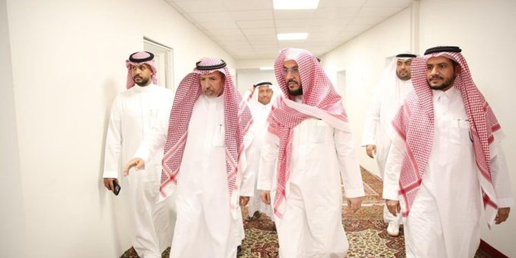 أمين هيئة كبار العلماء يتفقد مقار رئاسة البحوث العلمية والإفتاء في المشاعر المقدسة