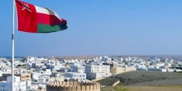 إصابة شخصين إثر استهداف مبنى سكني بعمان