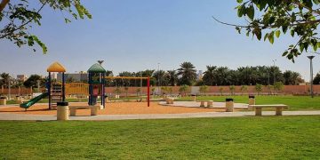 اتخاذ الإجراءات النظامية بحق مخالفين رصدتهم أنظمة الرقابة الذكية في حدائق الرياض