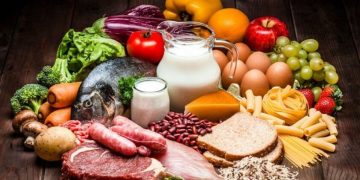 استشارية تحذر من الاعتماد على التريندات في الأنظمة الغذائية