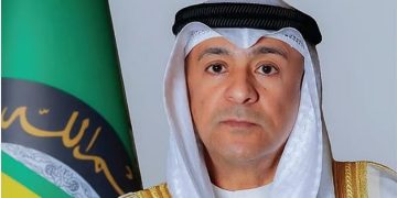 الأمين العام لمجلس التعاون يشيد بكفاءة الأجهزة الأمنية في البحرين