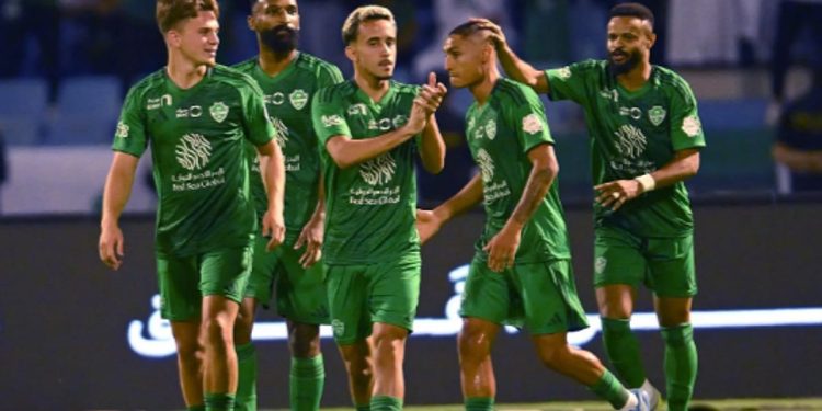 الأهلي يهزم الخليج برباعية في الجولة 34 من دوري المحترفين