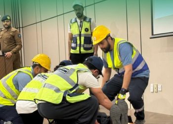 الدفاع المدني ينفذ برامج تدريبية للمتطوعين المشاركين بموسم الحج