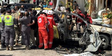 الصحة اللبنانية: مقتل 8 في غارات جوية إسرائيلية جنوبي بيروت