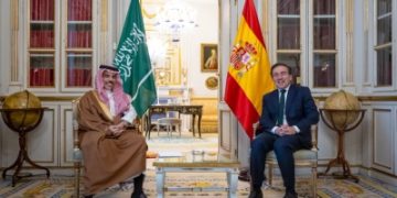 المملكة وإسبانيا توقّعان الإعفاء المتبادل من التأشيرات الدبلوماسية والخاصة
