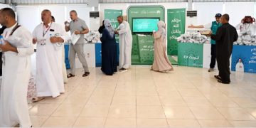«الموارد البشرية» تنفّذ مبادرة «أنوَرت» لاستقبال الحجاج لحظة وصولهم المدينة المنورة