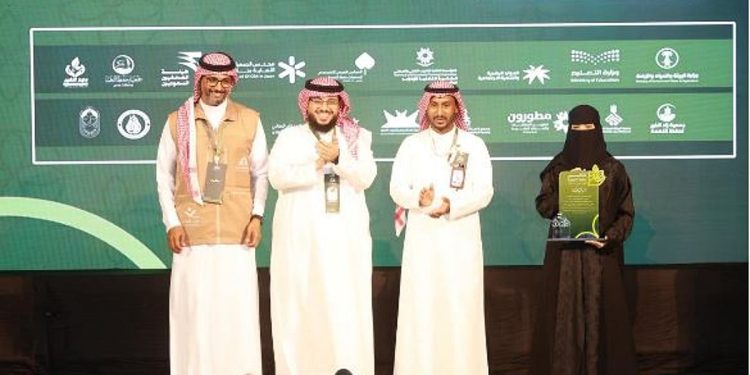 بالصور.. انطلاق ملتقى حفظ النعمة الأول بجازان تحت شعار "وعيٌ يُثمر ونعمةٌ تُحفظ"