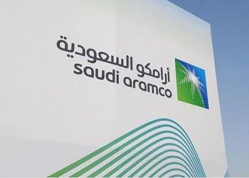 «بلومبرج»: «أرامكو» تخطط لجمع  10 مليارات دولار من صفقات عقارية