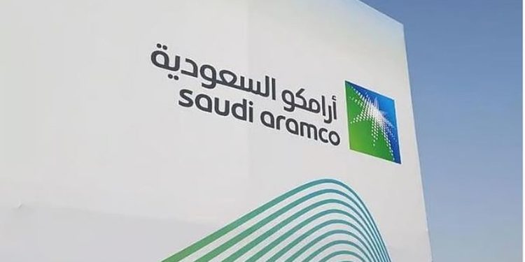 «بلومبرج»: «أرامكو» تخطط لجمع  10 مليارات دولار من صفقات عقارية