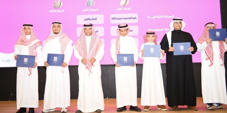 «تعليم مكة» يكرّم الطلبة الفائزين في مسابقة «المهارات الثقافية»