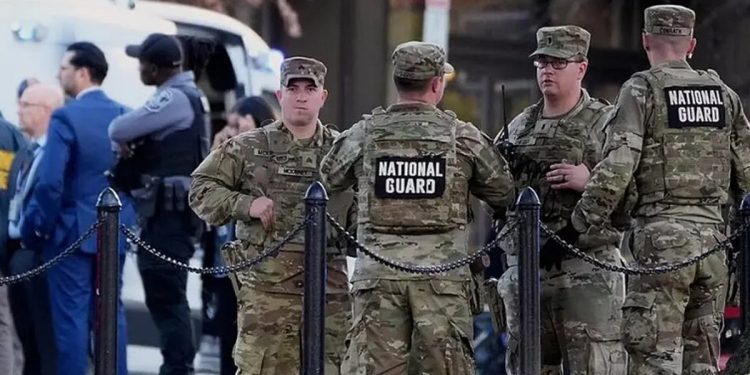 جهاز الخدمة السرية الأمريكي يصيب شخصين في حادث البيت الأبيض