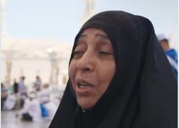 حاجة عراقية تشيد بجهود الهلال الأحمر في الحج: «ما خلّوني أروح لهم.. هم جوني»