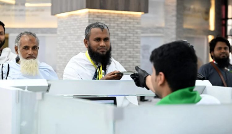 حجاج بنجلاديش:  مبادرة «طريق مكة» تحقق الأمنيات بأداء فريضة الحج