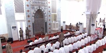 خطبة عرفة.. الحذيفي يدعو للانضباط ونبذ التدافع والالتزام بالتنظيم في يوم الحج الأكبر