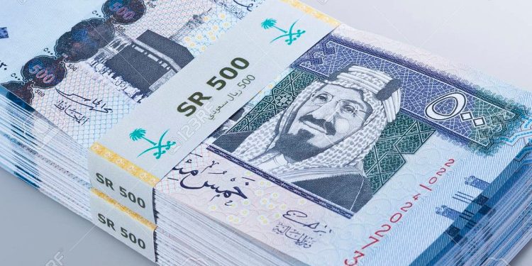 سعر الريال مقابل الجنيه المصري والعملات العربية اليوم الخميس 27-11-1447