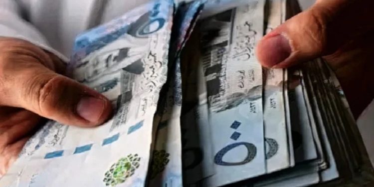 سعر الريال مقابل الدولار والعملات الأجنبية اليوم الثلاثاء 25-11-1447