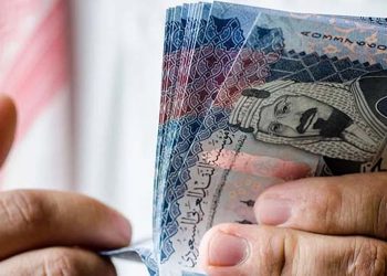 سعر الريال مقابل الدولار والعملات الأجنبية اليوم الخميس 20-11-1447