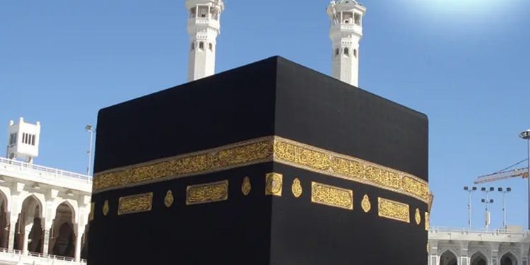 فلكية جدة: الخميس تعامد الشمس على الكعبة المشرفة
