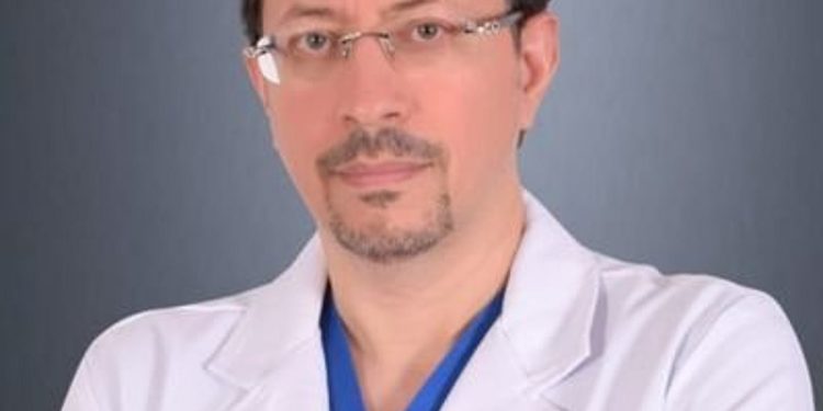 مدير مركز القلب في مدينة الملك عبد الله الطبية يوضح مزايا جراحات القلب الروبوتية