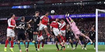 نهائي دوري أبطال أوروبا.. أرسنال يتقدم على باريس سان جيرمان في الشوط الأول