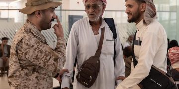 وزارة الدفاع توفر الرعاية الكاملة لضيوفها من القوات المسلحة اليمنية خلال أداء مناسكهم