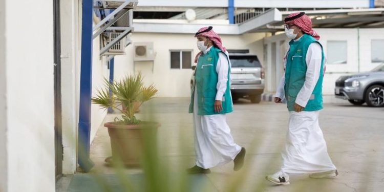 وزارة الموارد البشرية تكثّف جولاتها الرقابية خلال موسم حج 1447هـ