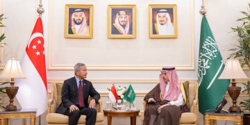 وزير الخارجية ونظيره السنغافوري يبحثان دعم جهود حماية الممرات المائية