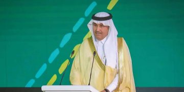 وزير النقل: إضافة خدمة الشحن OCR إلى ميناء جدة تأكيد لمكانة المملكة كمركز لوجستي عالمي