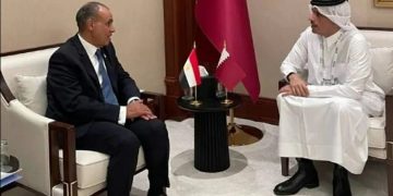 وزيرا خارجية مصر وقطر: نتطلع لتبني كافة الأطراف الفاعلة لمواقف تتسم بالمسؤولية والحكمة