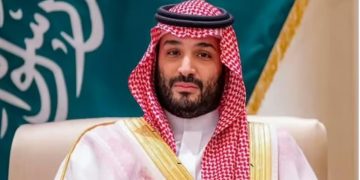ولي العهد يتلقى رسالة خطية من رئيسة وزراء اليابان