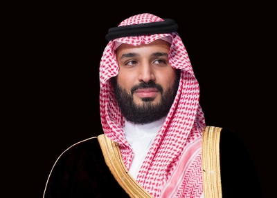 ولي العهد يستعرض مع أمير قطر العلاقات الثنائية