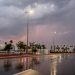 ومضات البرق ترسم لوحة ليلية مبهرة في الباحة