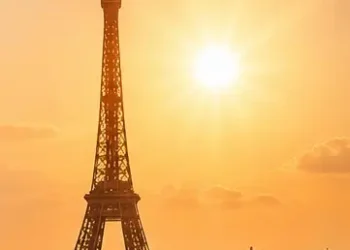 https://www.akhbaar24.com/دوليات/أوروبا-تشهد-موجة-حر-قياسية-وفرنسا-تدعو-لاجتماع-طارئ-760792