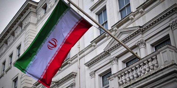 إيران: إحراز تقدم في محادثات سويسرا لوضع أسس الاتفاق النهائي