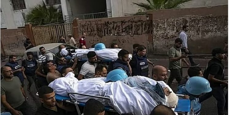 استشهاد 8 فلسطينيين وإصابة العشرات في غارات للاحتلال الإسرائيلي على غزة