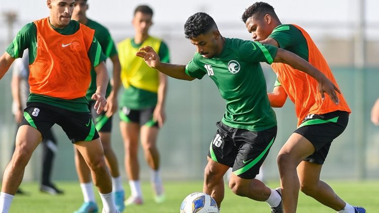 «الأخضر» يواصل تدريباته استعدادًا لمواجهة إسبانيا في المونديال