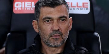 الاتحاد يعلن إقالة مدربه سيرجيو كونسيساو